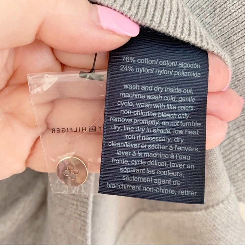 Tommy Hilfiger Grey Stella Flag Mock Neck Sweater NWT Medium - Picture 7 of 7